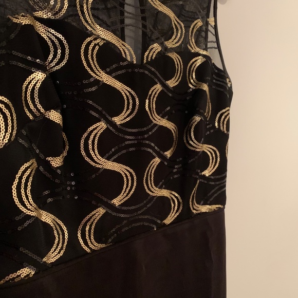 Special Event Dress - Picture 2 of 3